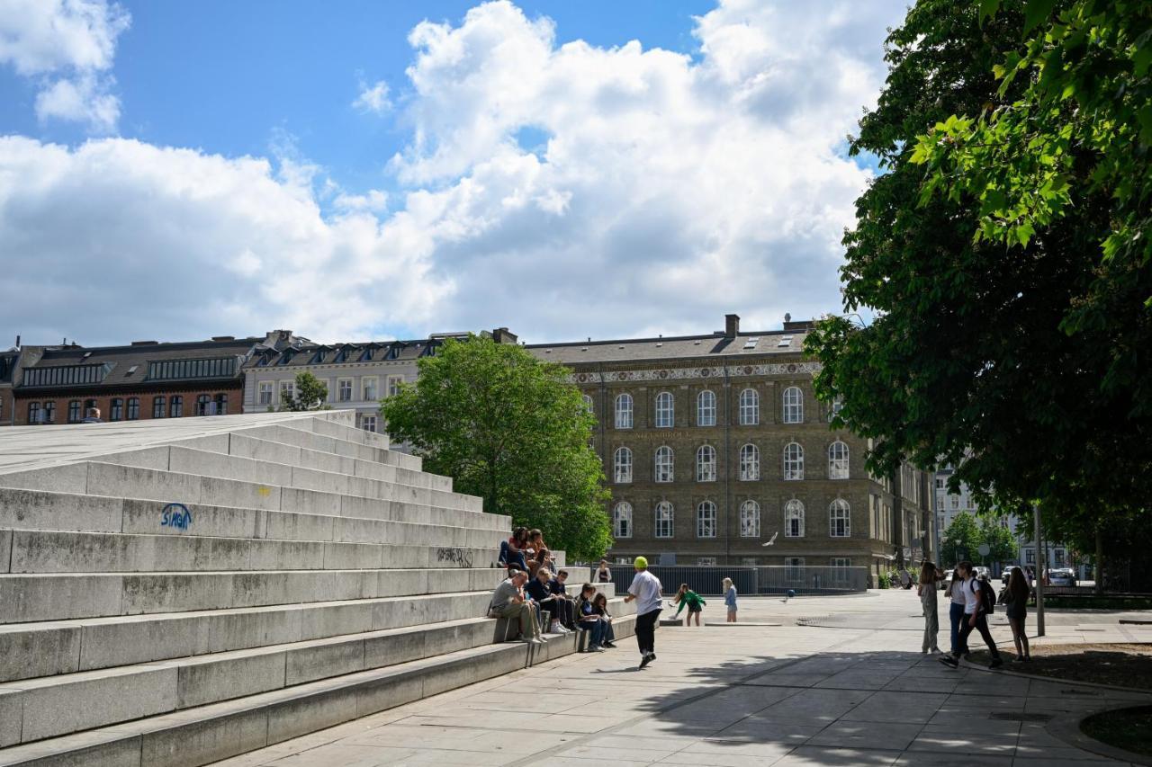 Sanders - Pleasant Two-bedroom In Downtown Appartement Copenhague