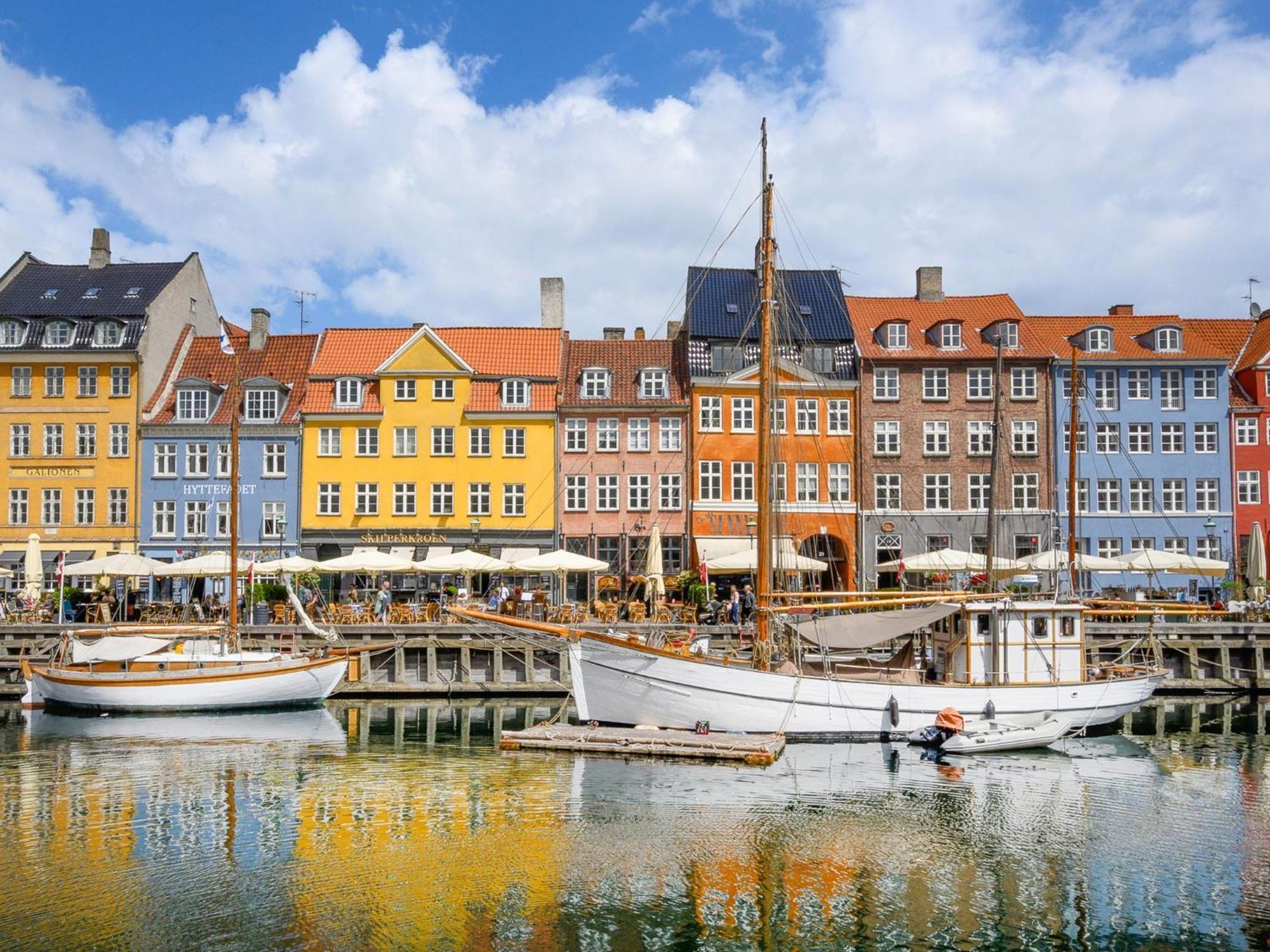 Sanders - Pleasant Two-bedroom In Downtown Appartement Copenhague